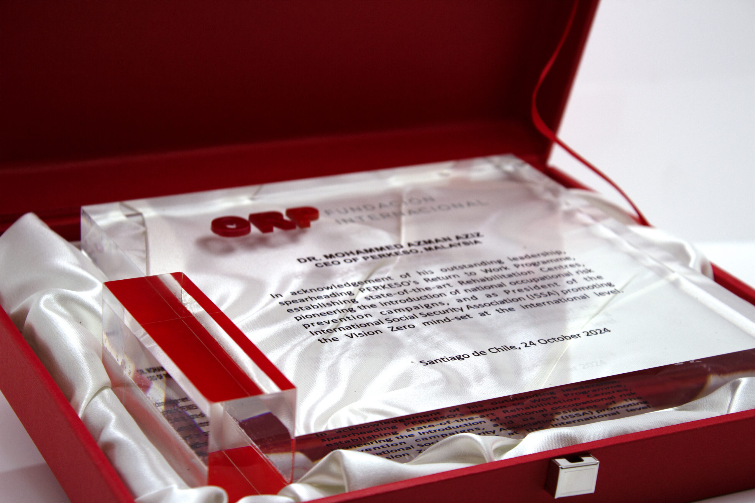 placas conmemorativas metacrilato