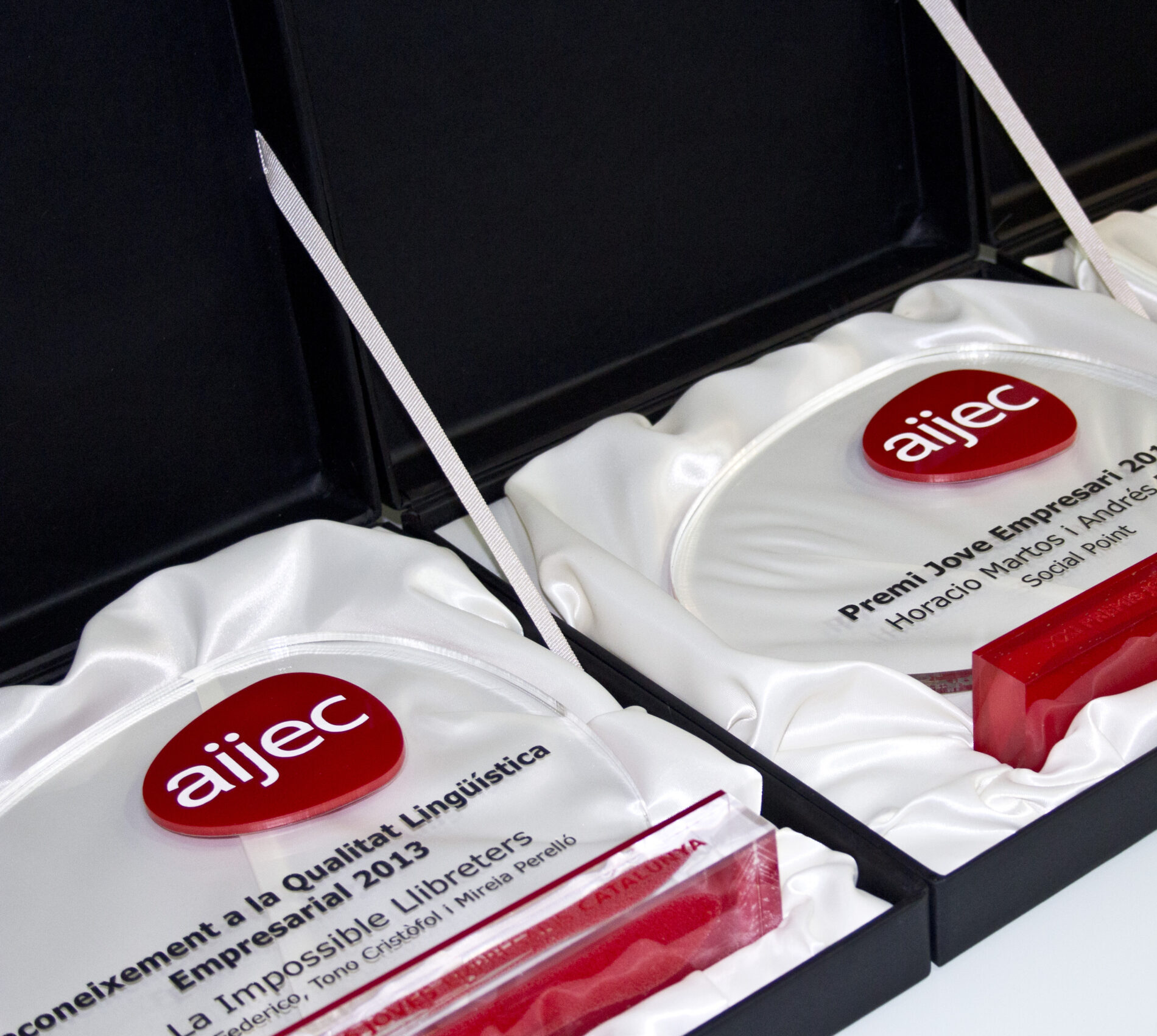 placas homenaje metacrilato