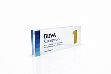 BBVA-bloque-metacrilato-trofeo-deportivo-miniatura